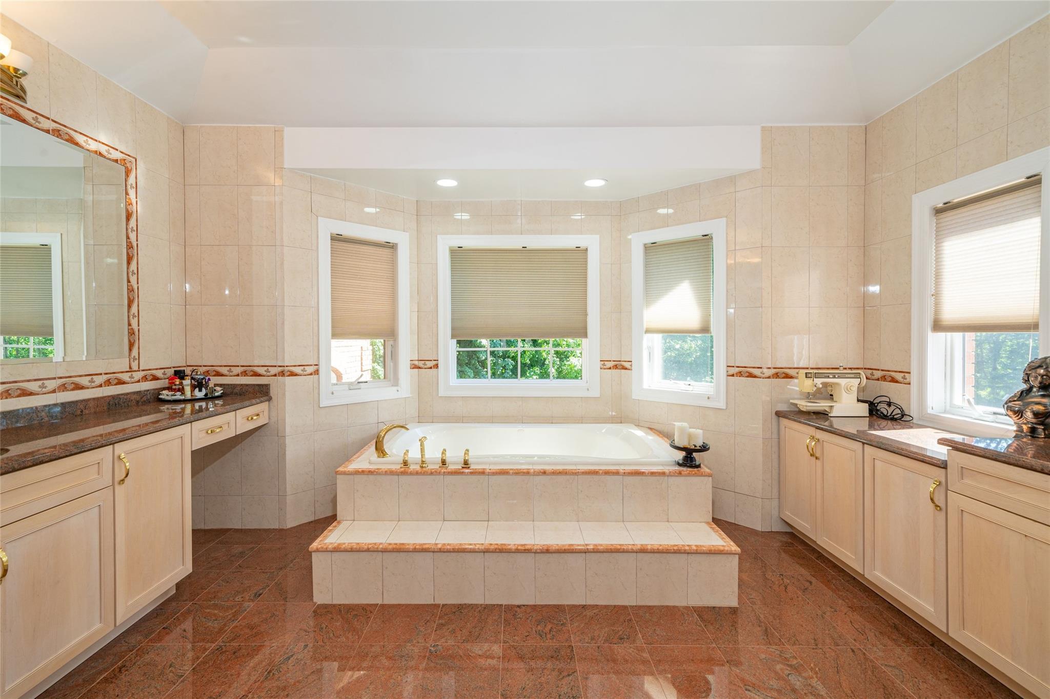 Single Family Vandalay  Westchester County, NY 10583, MLS-832797-24