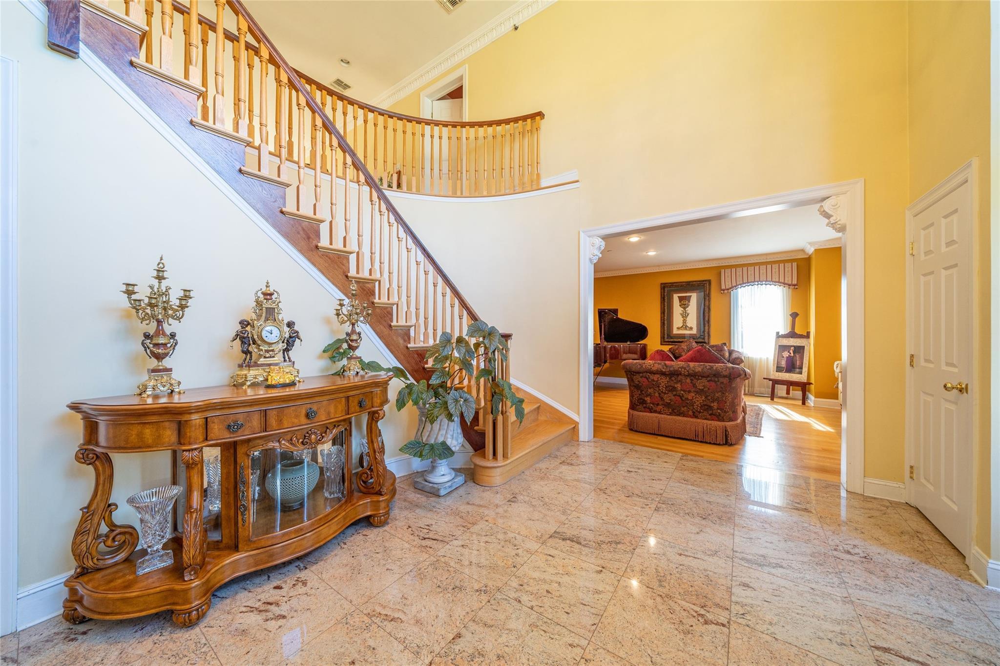 Single Family Vandalay  Westchester County, NY 10583, MLS-832797-3
