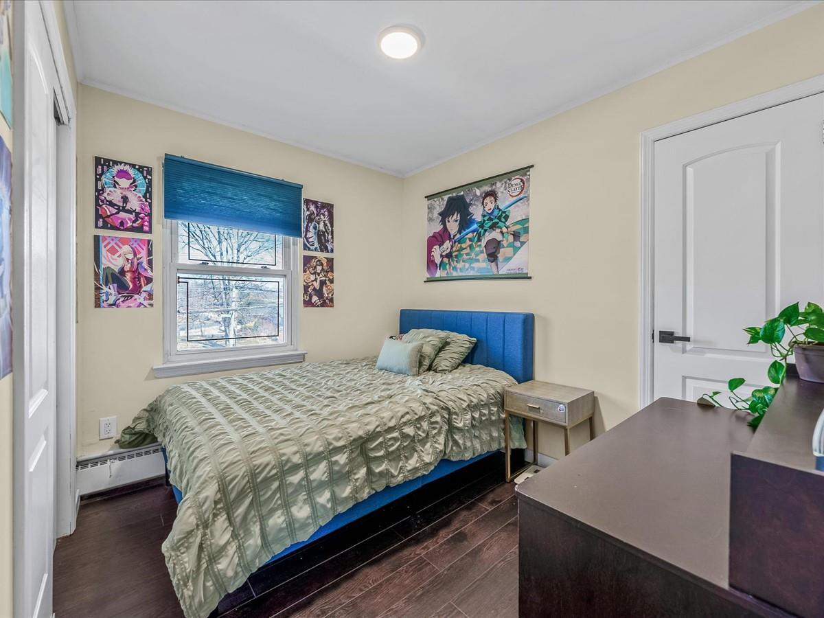 Single Family Robbins  Nassau County, NY 11753, MLS-832815-10