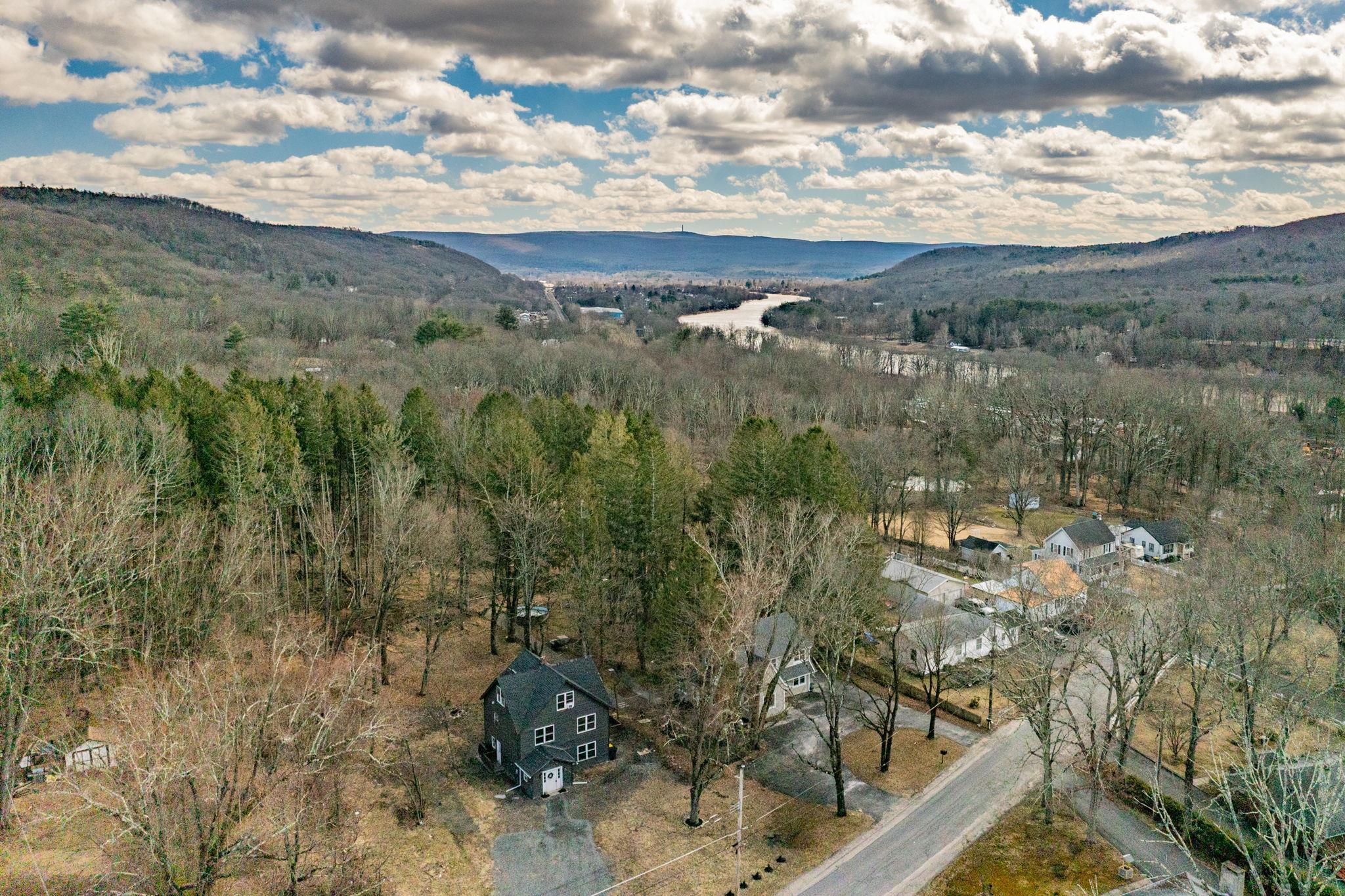 Single Family Academy  Orange County, NY 12780, MLS-832821-2
