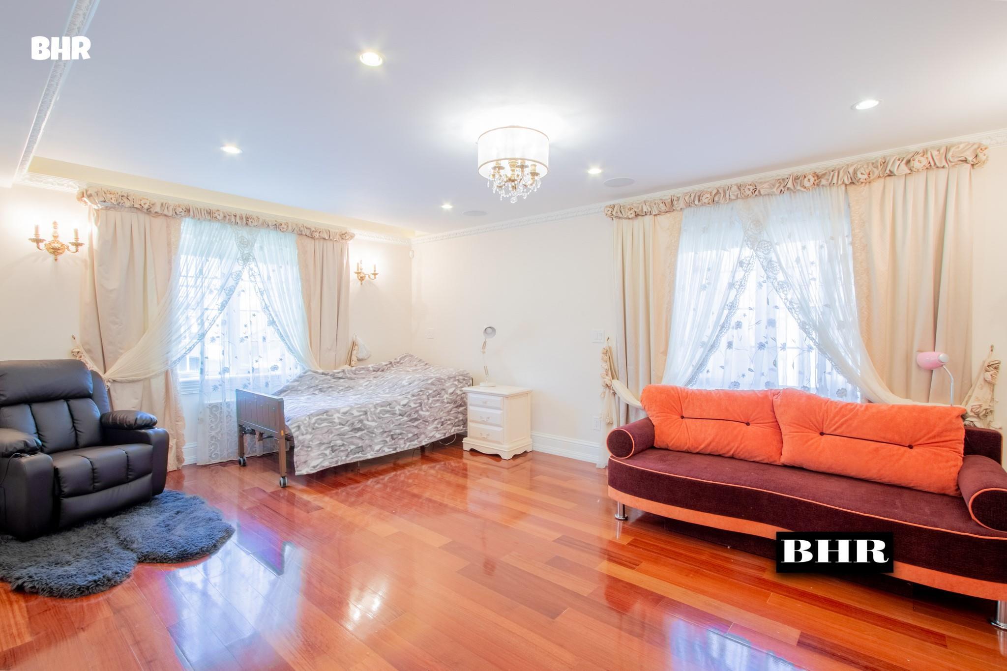 Single Family Ocean  Brooklyn, NY 11235, MLS-832823-12