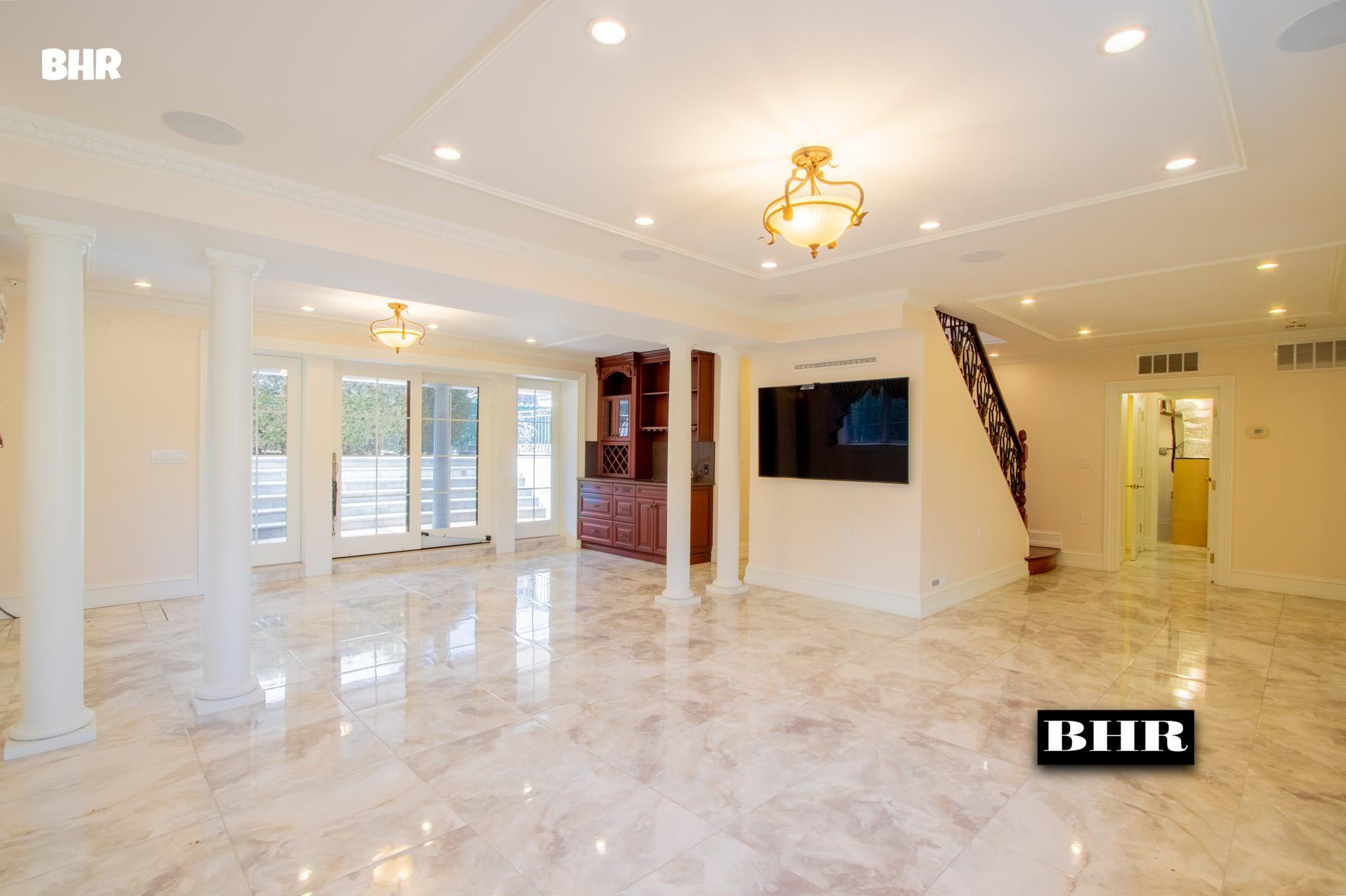 Single Family Ocean  Brooklyn, NY 11235, MLS-832823-30