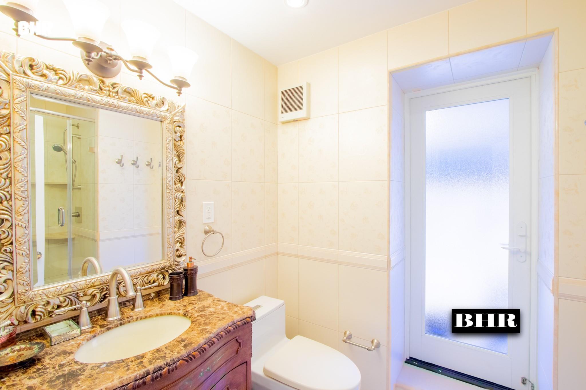 Single Family Ocean  Brooklyn, NY 11235, MLS-832823-36