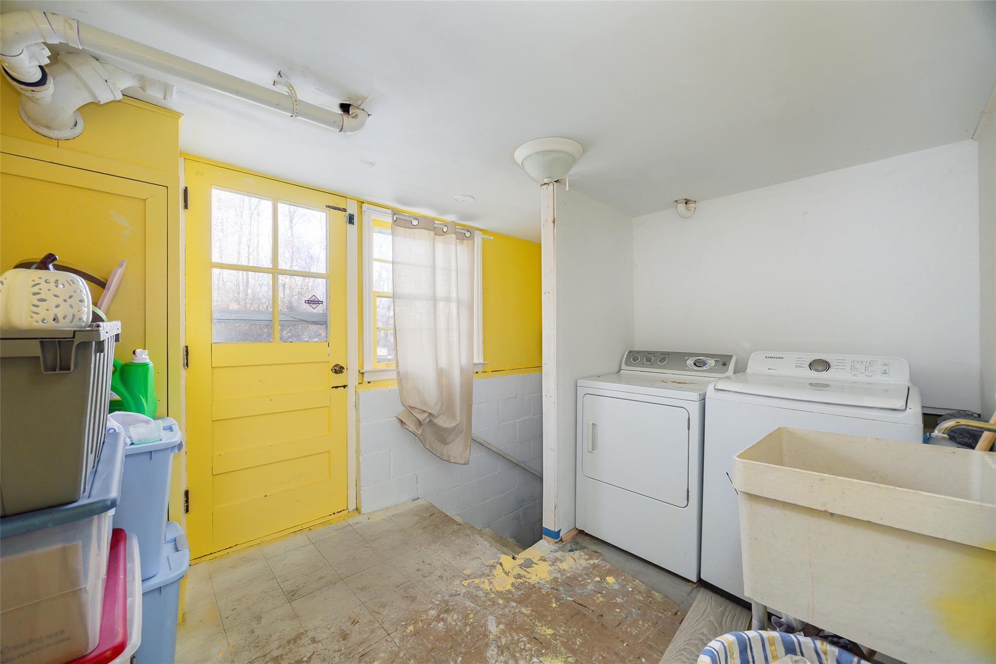 Single Family Titusville  Dutchess County, NY 12603, MLS-832836-24
