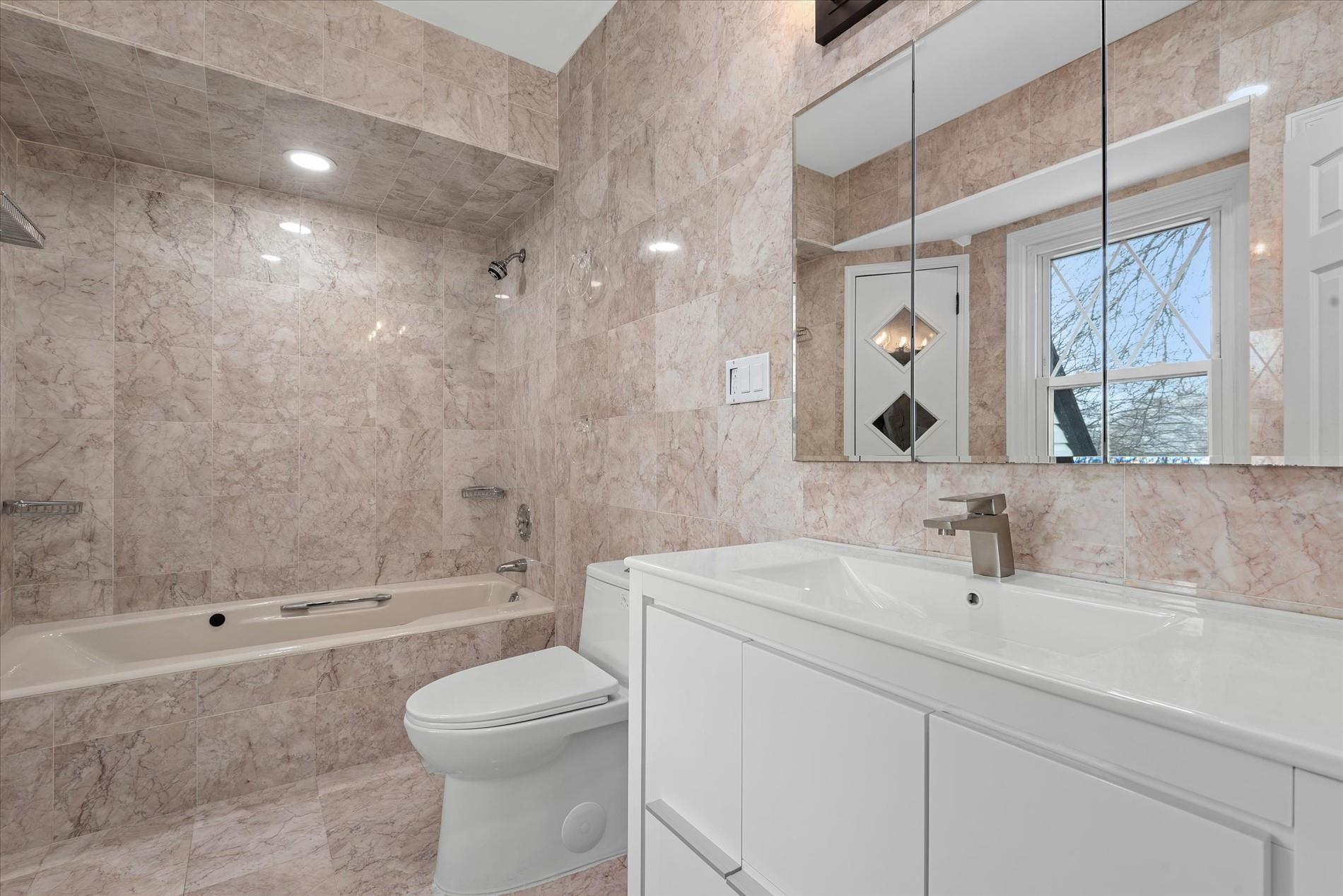 Single Family 212th  Queens, NY 11364, MLS-832837-19