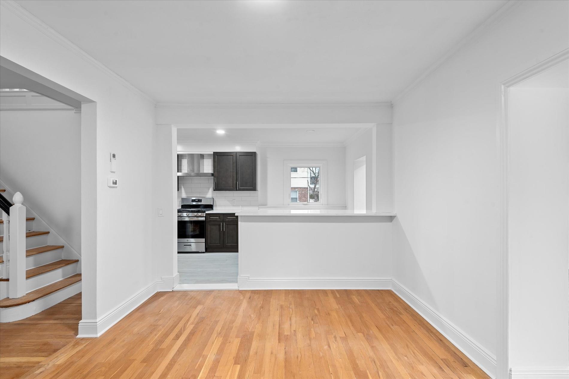 Single Family 212th  Queens, NY 11364, MLS-832837-6