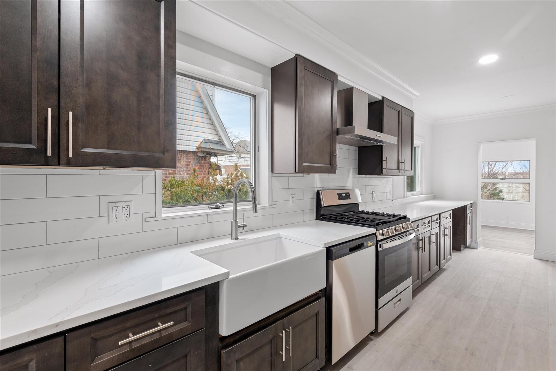 Single Family 212th  Queens, NY 11364, MLS-832837-8
