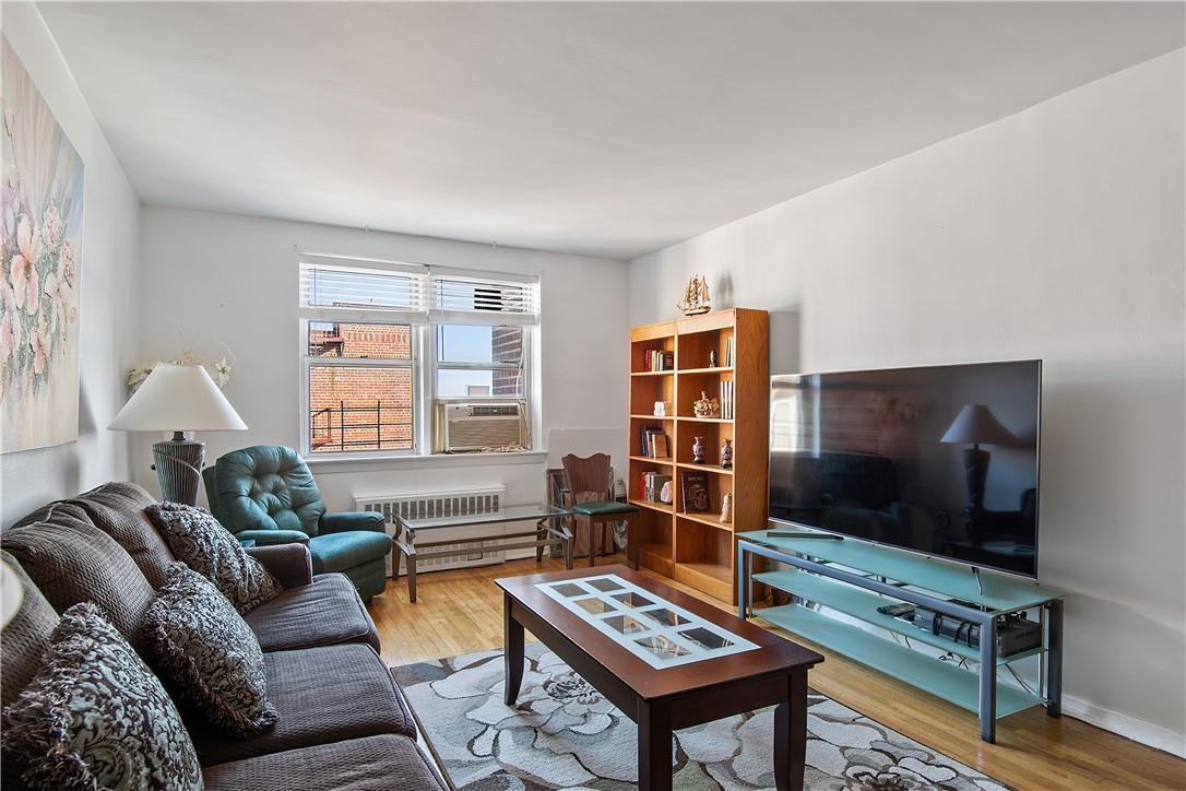 Coop Vireo  Bronx, NY 10470, MLS-832868-4
