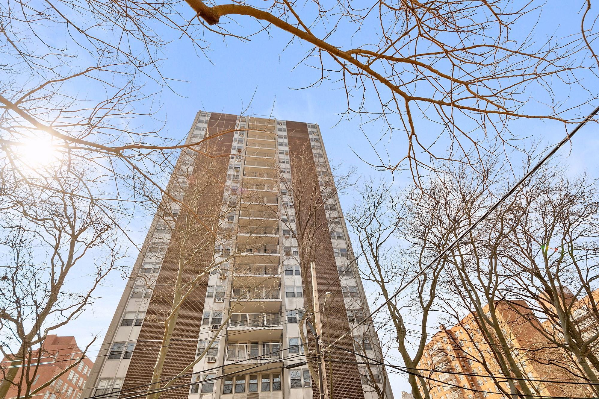 Coop 232nd  Bronx, NY 10463, MLS-832890-27