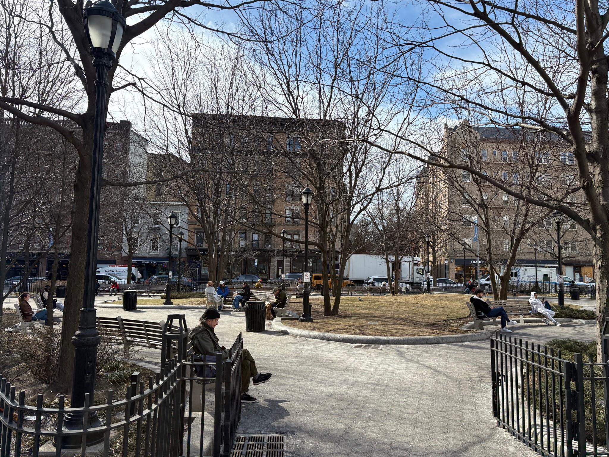 Condo 12th  Manhattan, NY 10011, MLS-832904-3