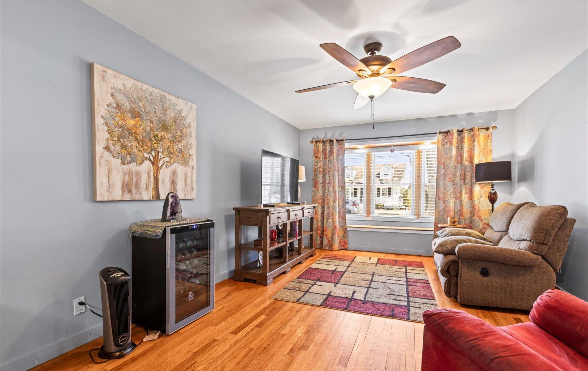 Single Family Jones  Suffolk County, NY 11743, MLS-832909-6