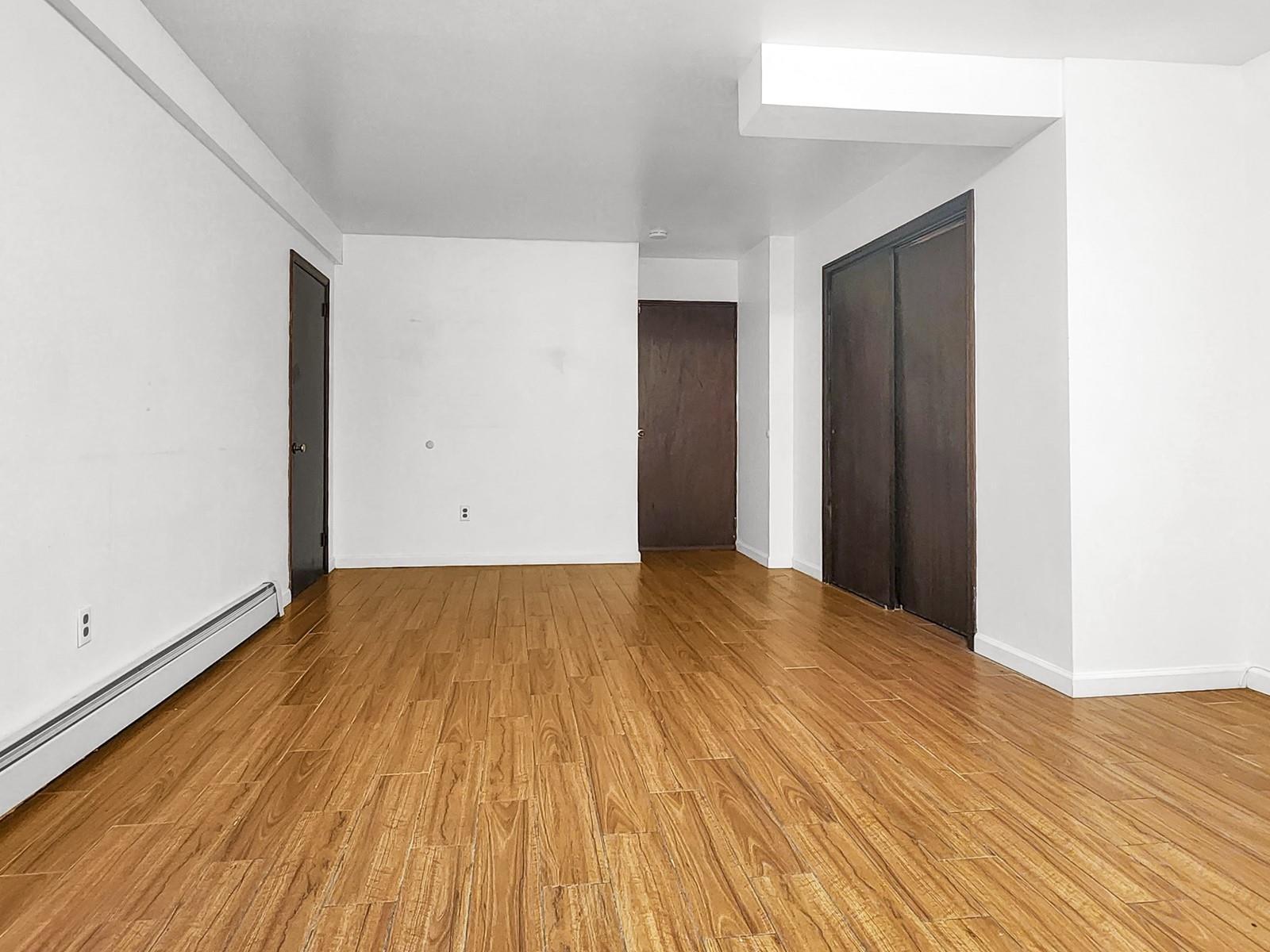 Single Family 60th  Queens, NY 11355, MLS-832917-21