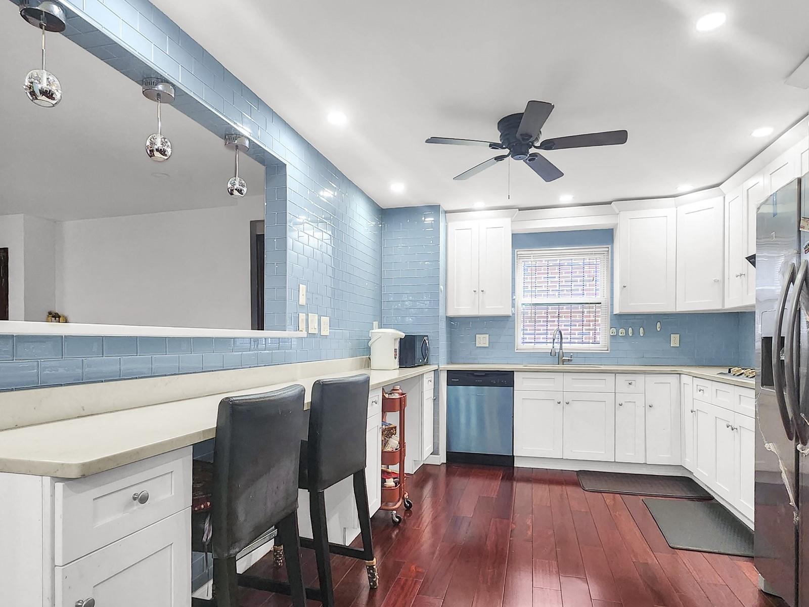 Single Family 60th  Queens, NY 11355, MLS-832917-4
