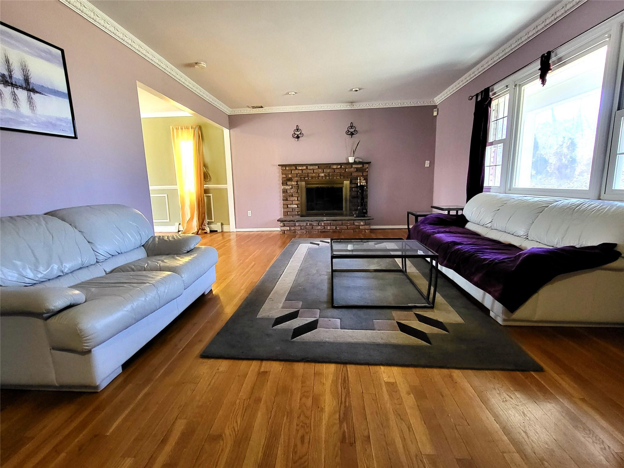 Single Family Eden  Suffolk County, NY 11790, MLS-833000-4