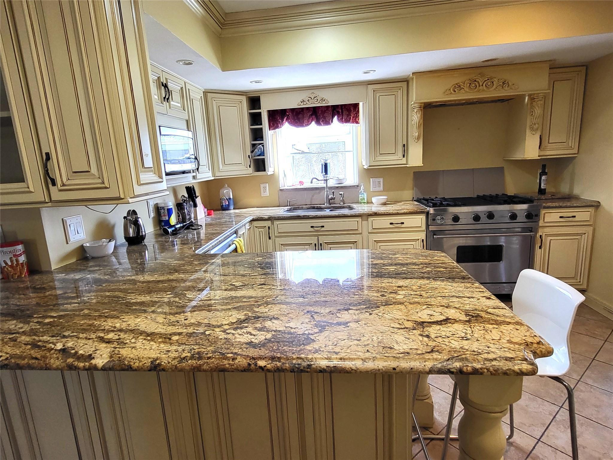 Single Family Eden  Suffolk County, NY 11790, MLS-833000-7