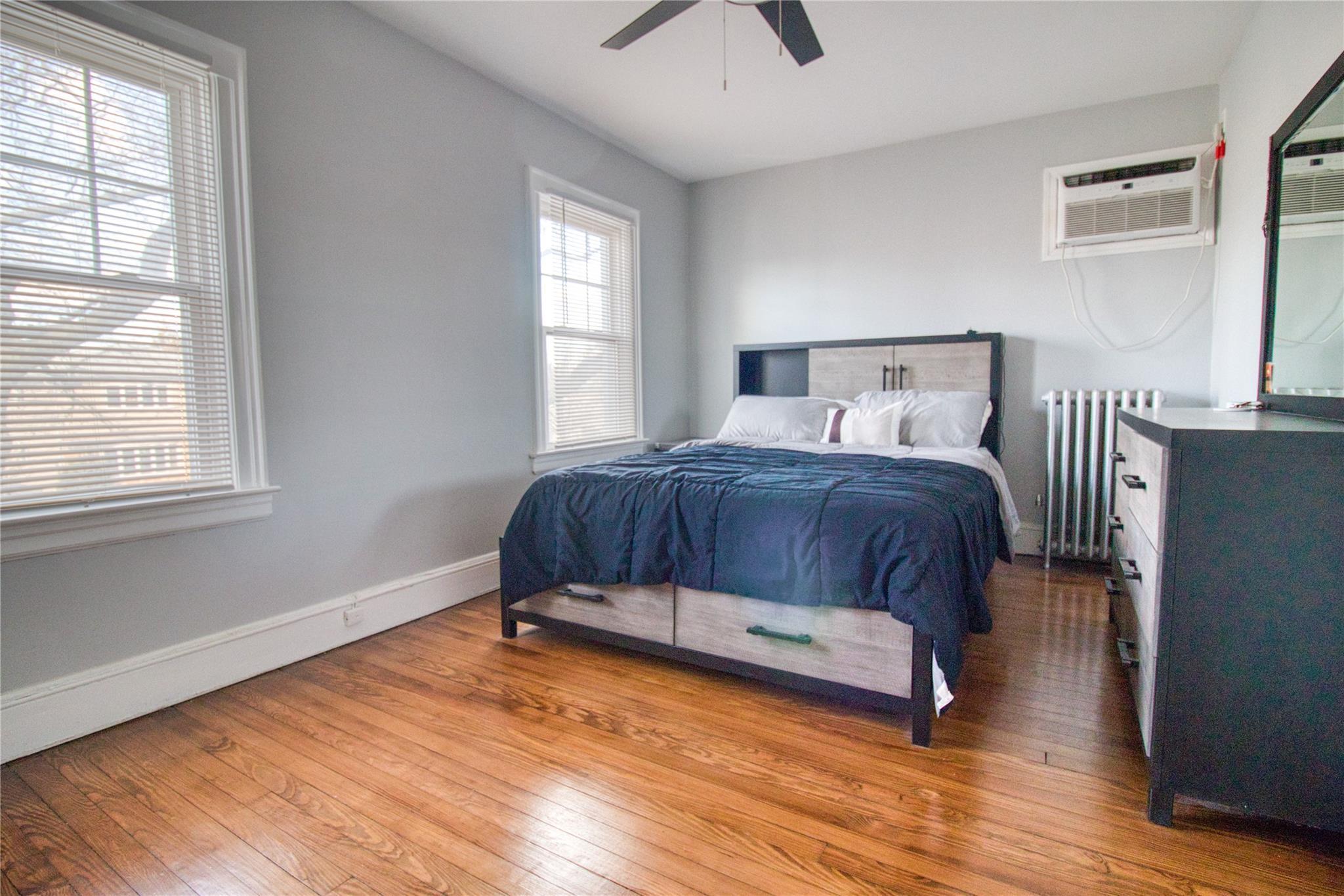 Single Family Woodbine  Staten Island, NY 10314, MLS-833003-16