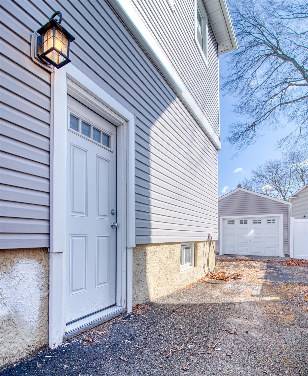 Single Family Woodbine  Staten Island, NY 10314, MLS-833003-27