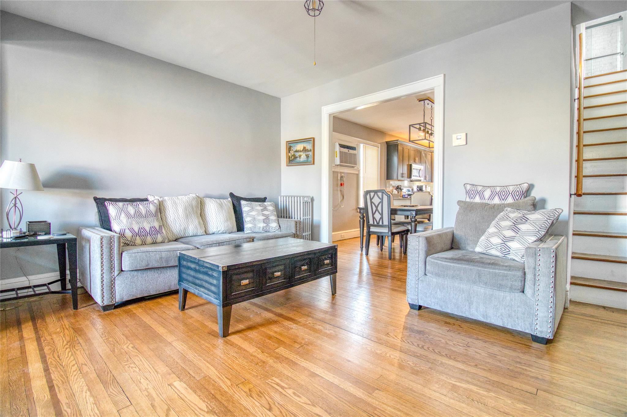 Single Family Woodbine  Staten Island, NY 10314, MLS-833003-6