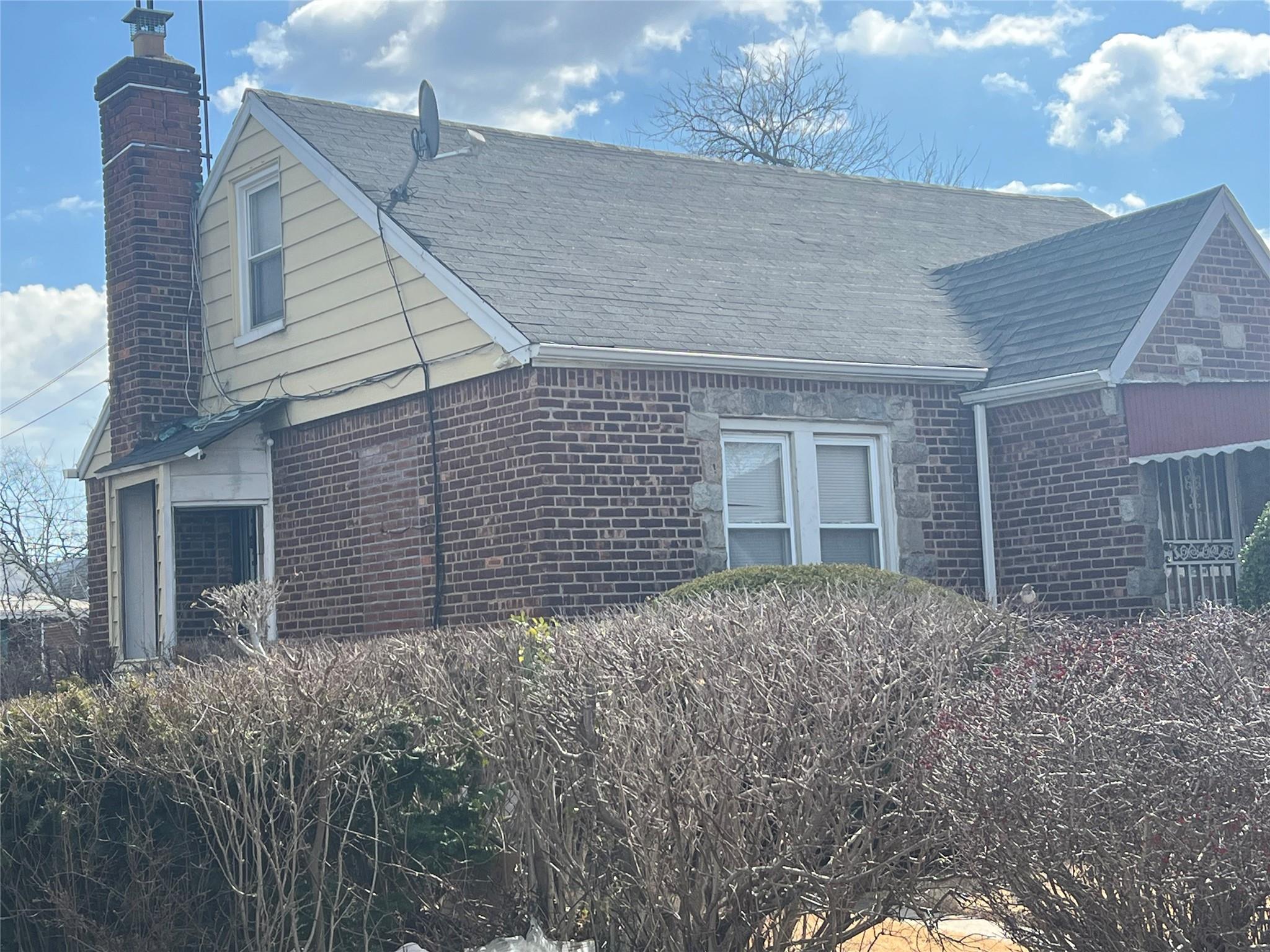 Single Family 218th Street  Queens, NY 11411, MLS-833005-3