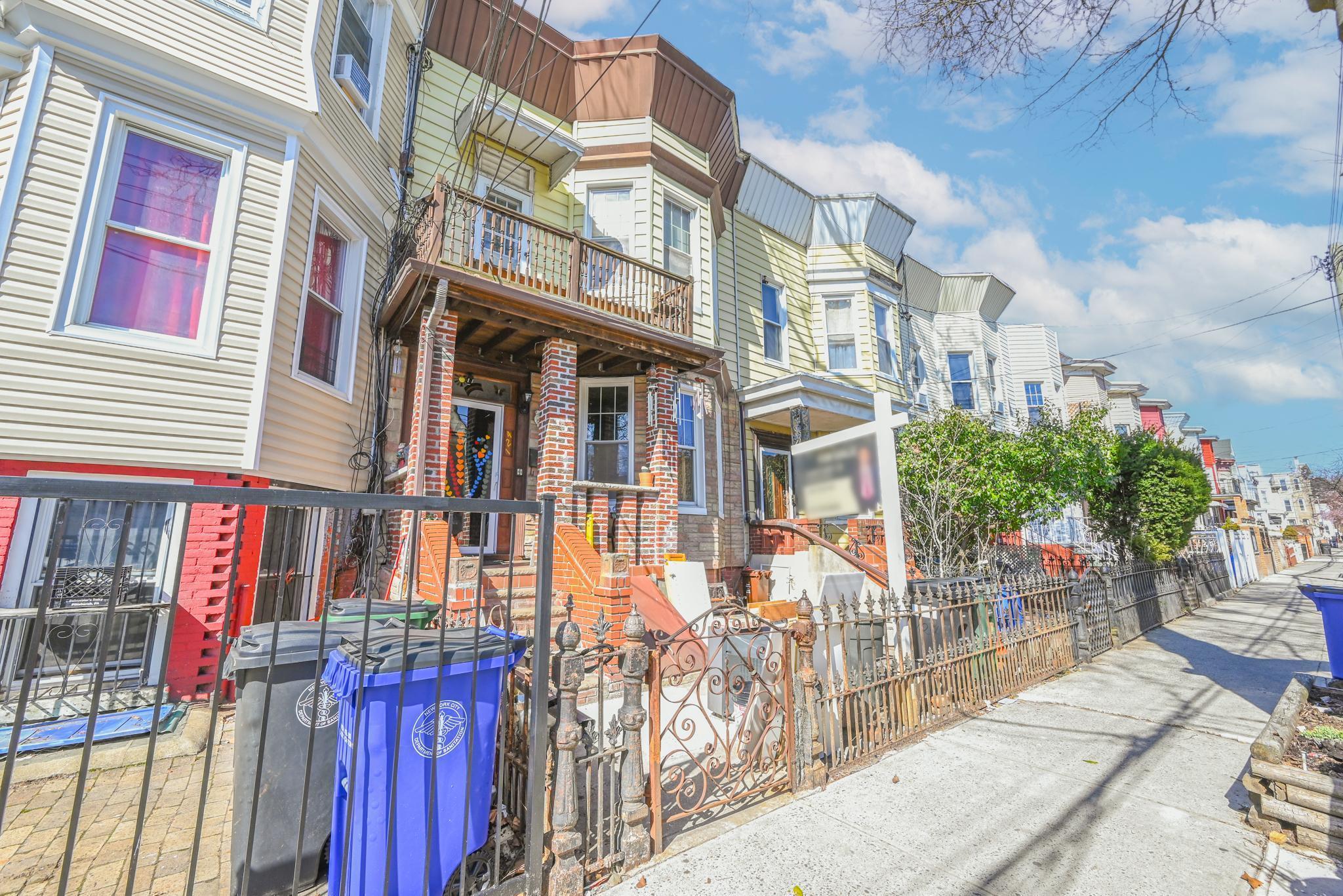 Single Family Shepherd  Brooklyn, NY 11208, MLS-833021-2