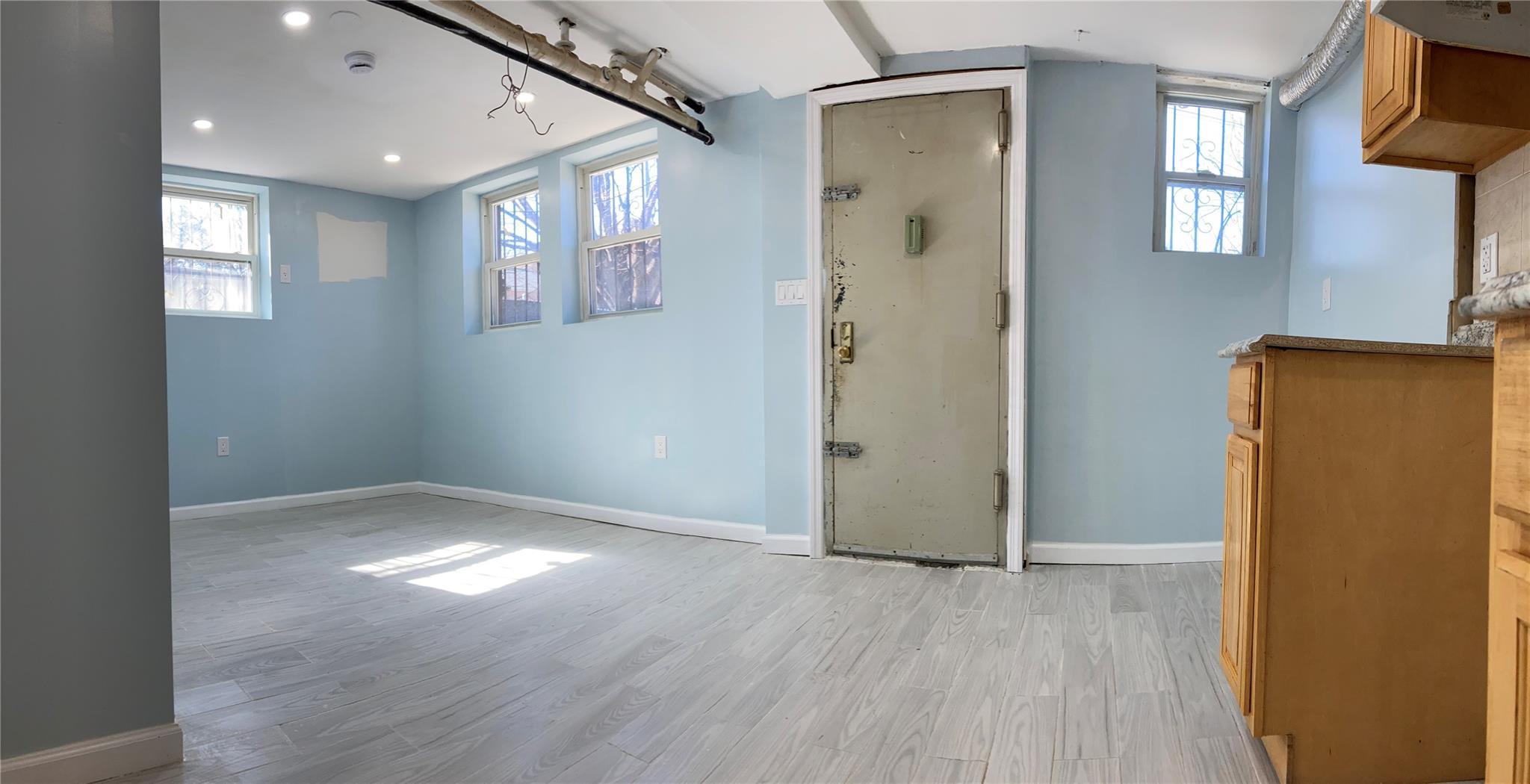 Single Family 76th  Queens, NY 11372, MLS-833073-14