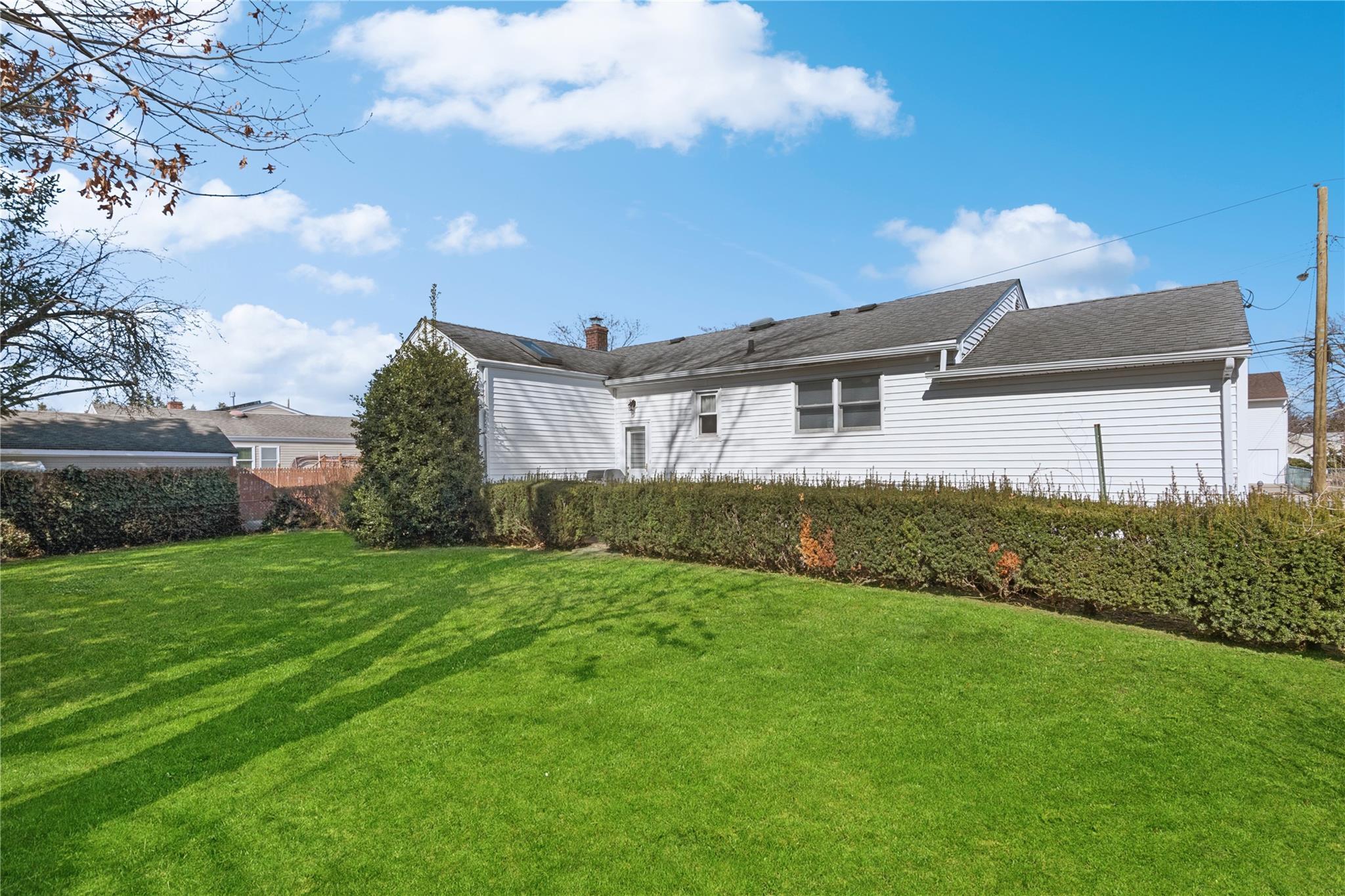 Single Family 9th  Suffolk County, NY 11704, MLS-833082-18