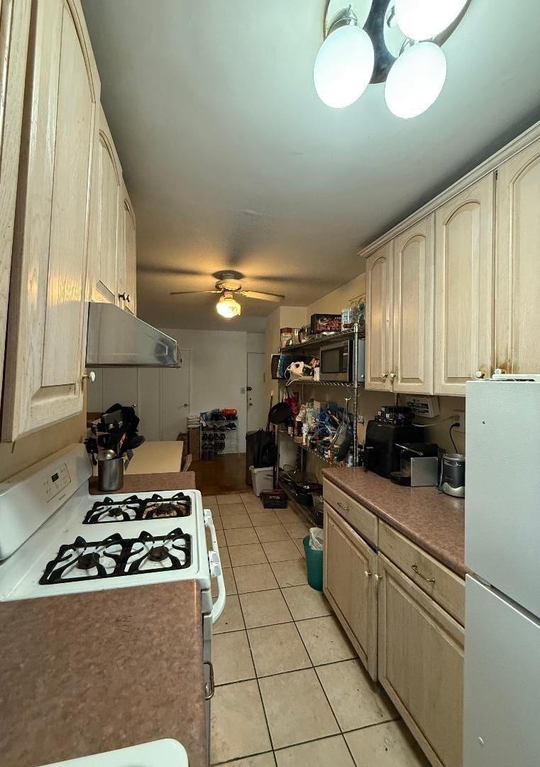 Coop Grand  Manhattan, NY 10002, MLS-833087-4
