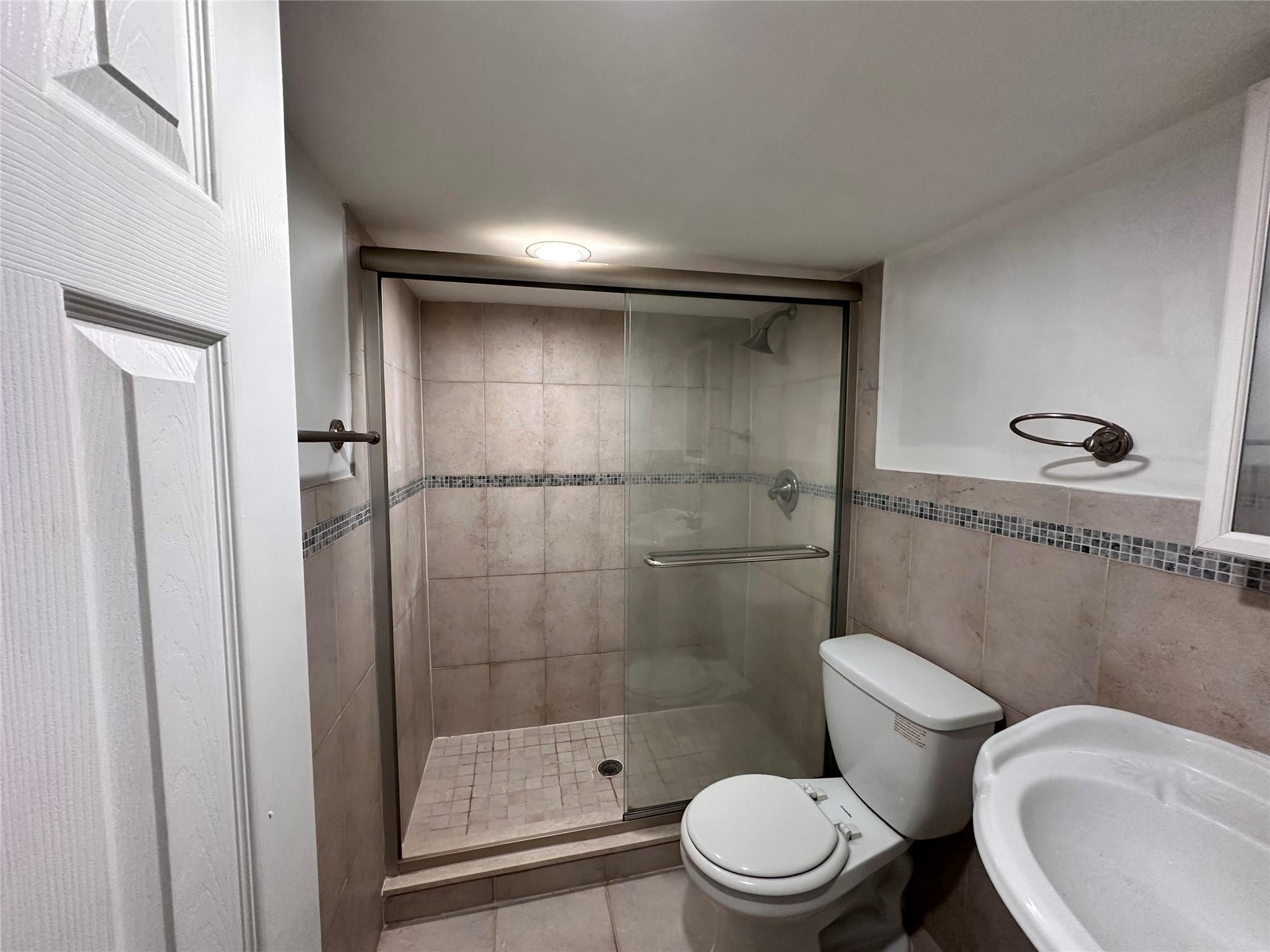 Single Family Catlin  Nassau County, NY 11557, MLS-833129-11