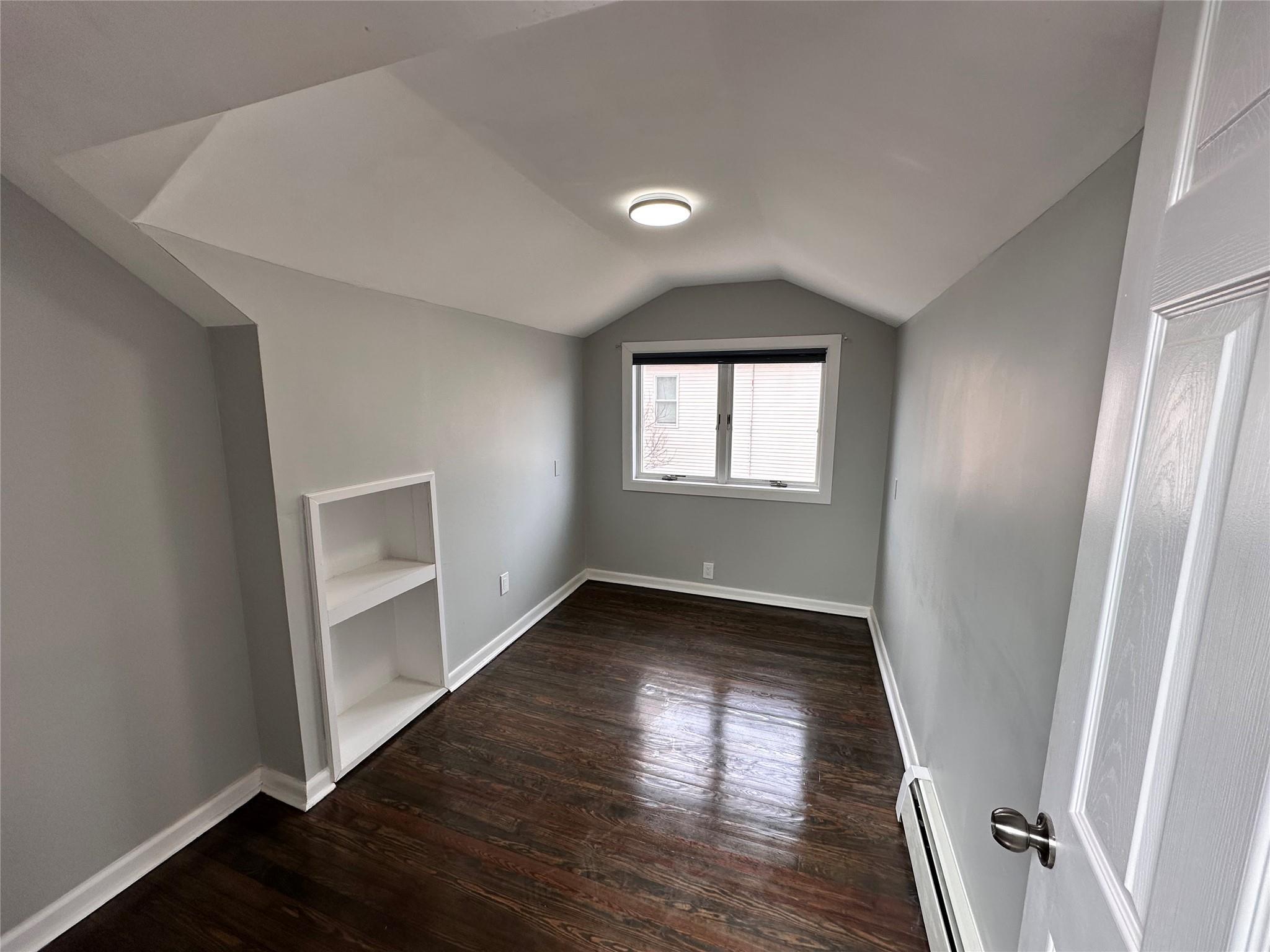 Single Family Catlin  Nassau County, NY 11557, MLS-833129-7