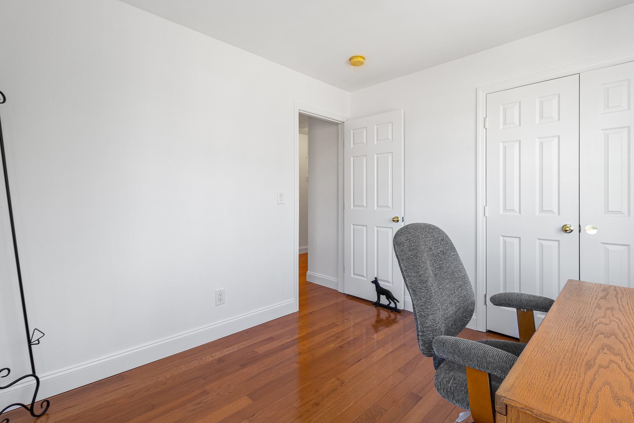 Single Family Horseblock  Suffolk County, NY 11720, MLS-833141-25
