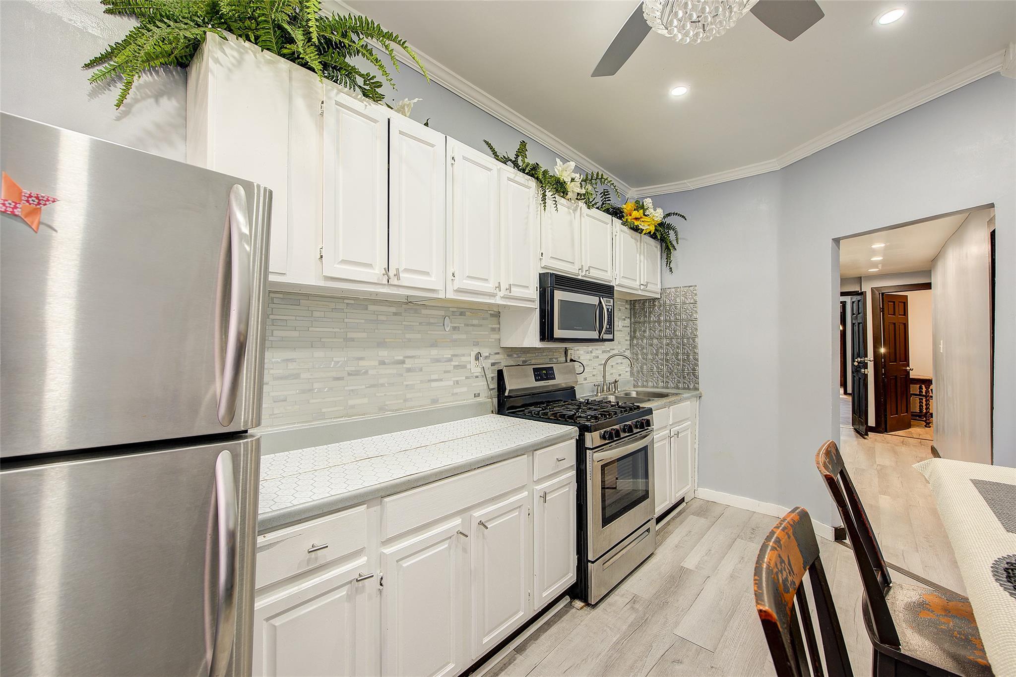 Single Family Montauk  Brooklyn, NY 11208, MLS-833202-32