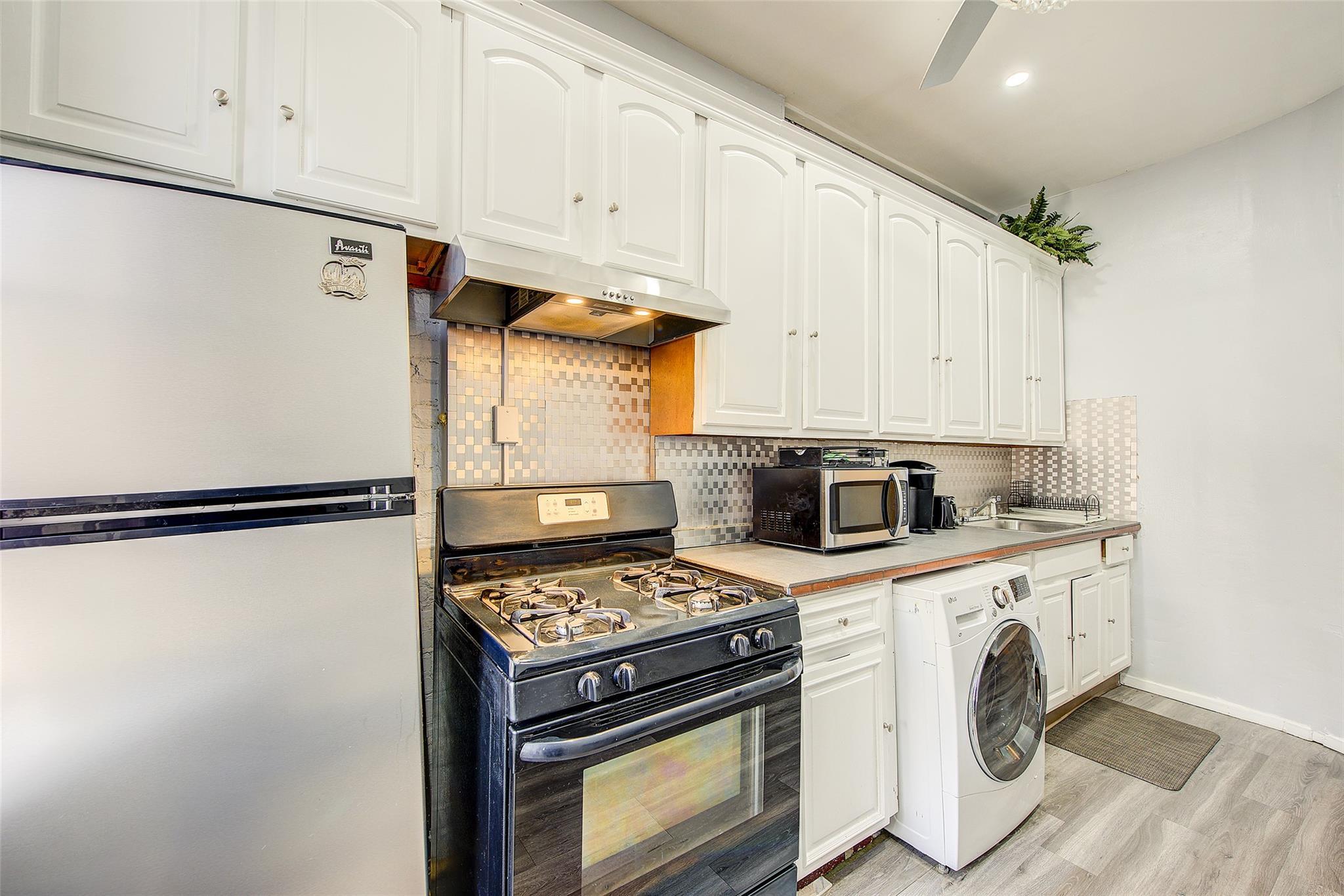 Single Family Montauk  Brooklyn, NY 11208, MLS-833202-8