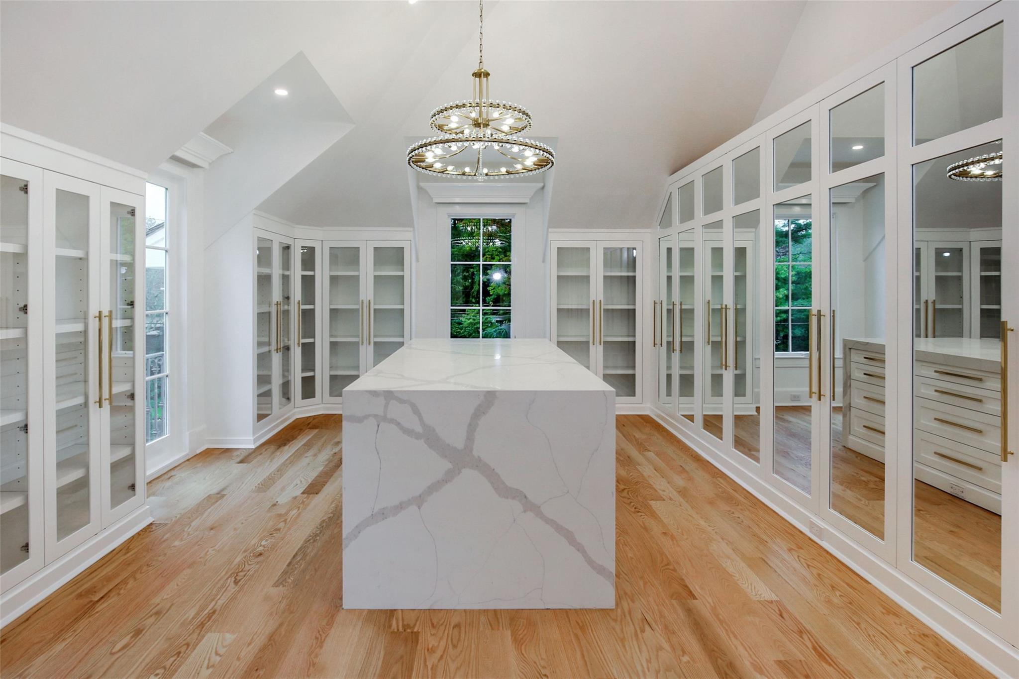 Single Family Carlton  Westchester County, NY 10708, MLS-833212-22