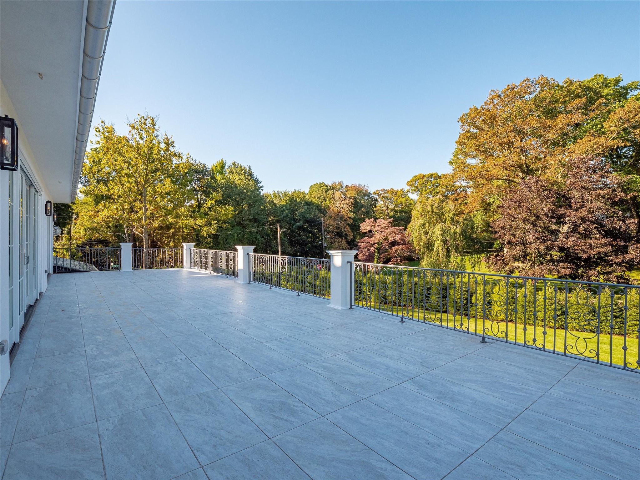 Single Family Carlton  Westchester County, NY 10708, MLS-833212-31