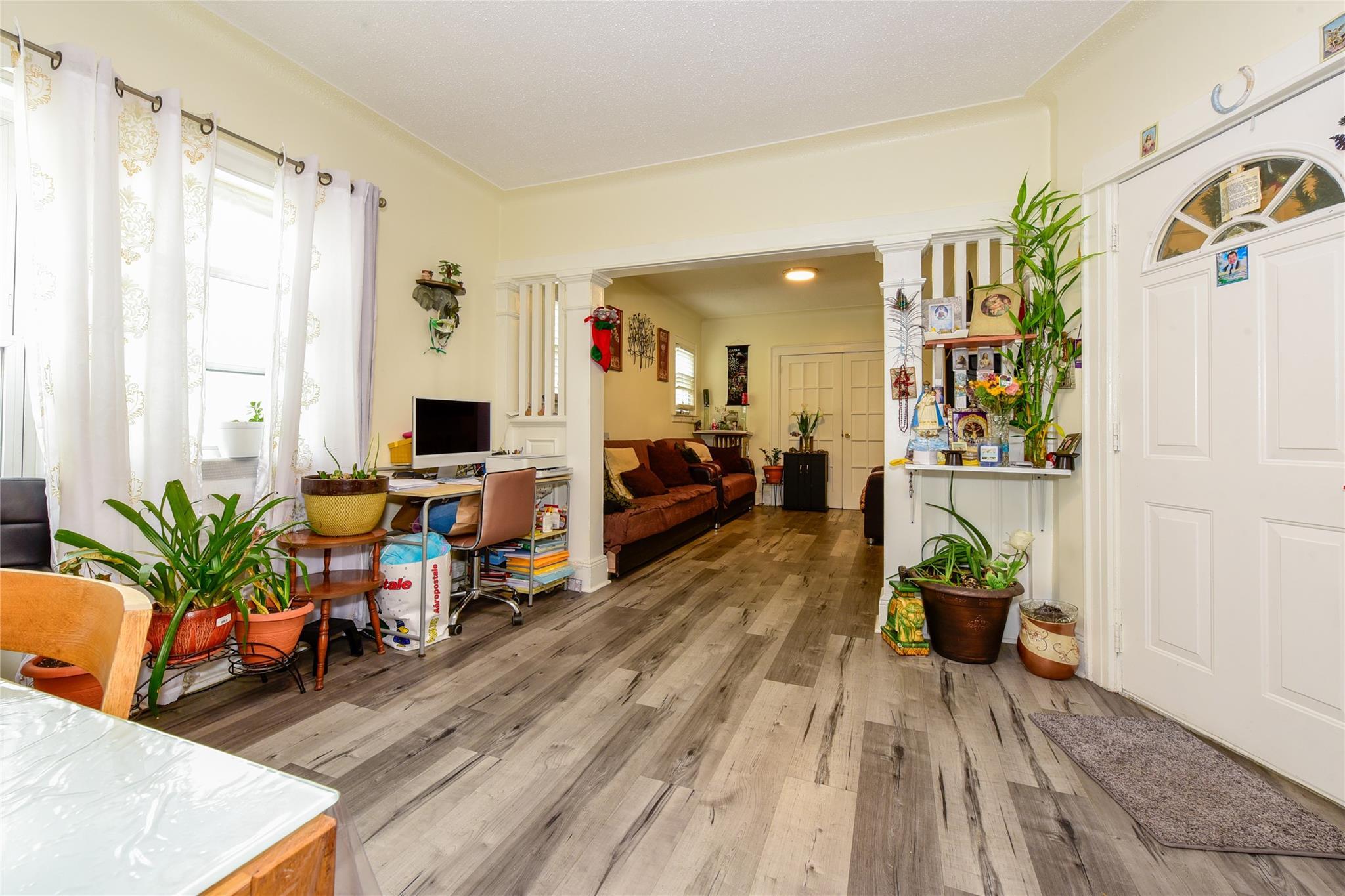 Apartment 107th  Queens, NY 11417, MLS-833233-4