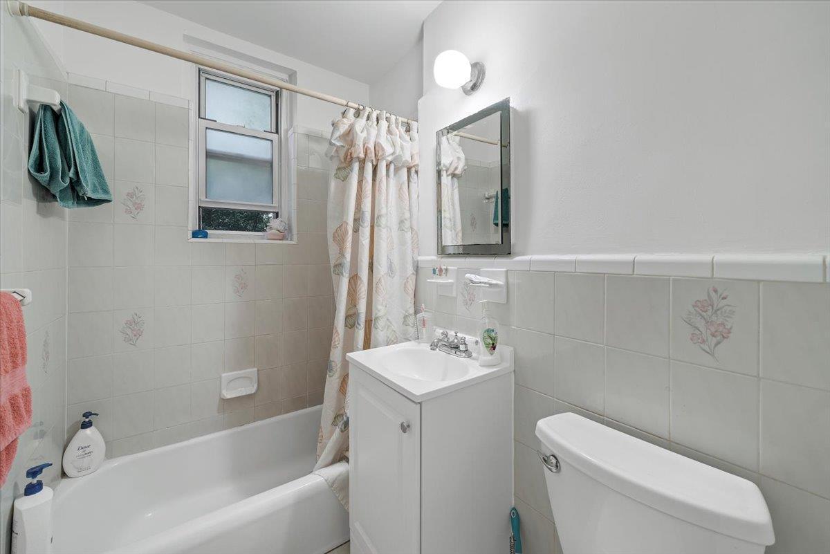 Coop Thieriot  Bronx, NY 10460, MLS-833266-15