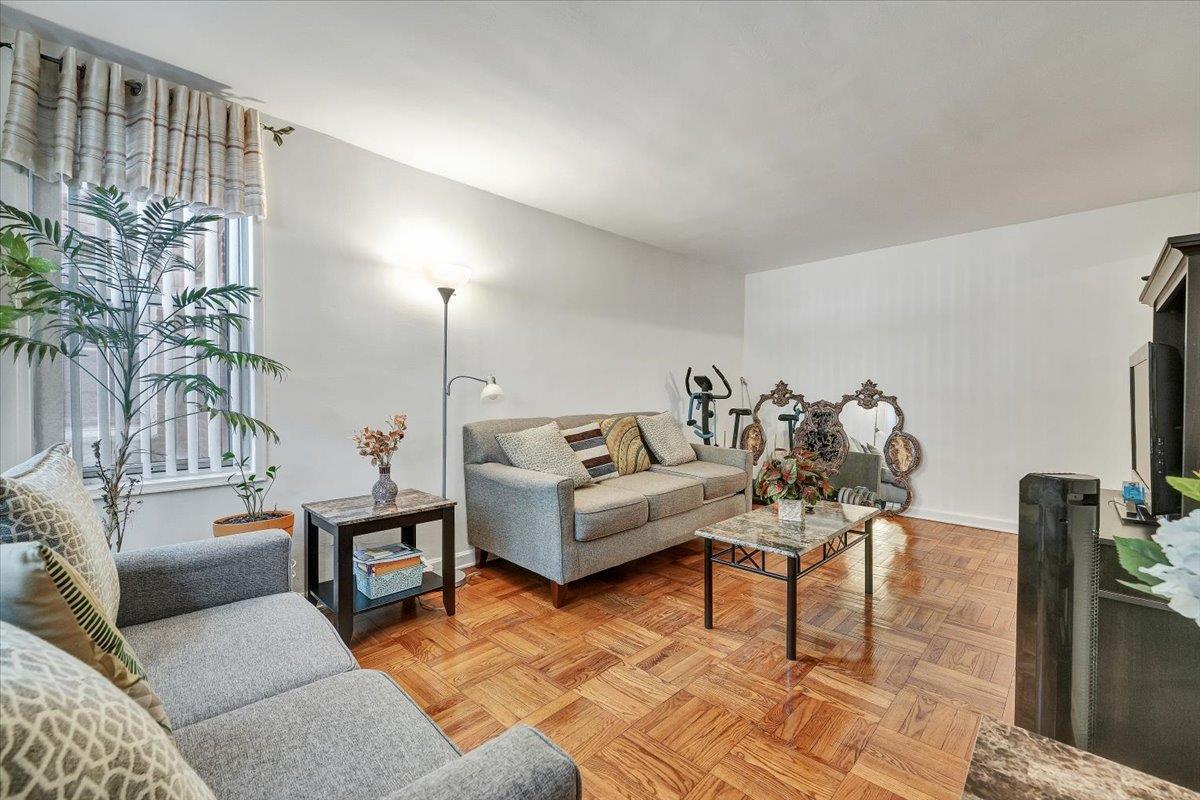 Coop Thieriot  Bronx, NY 10460, MLS-833266-6
