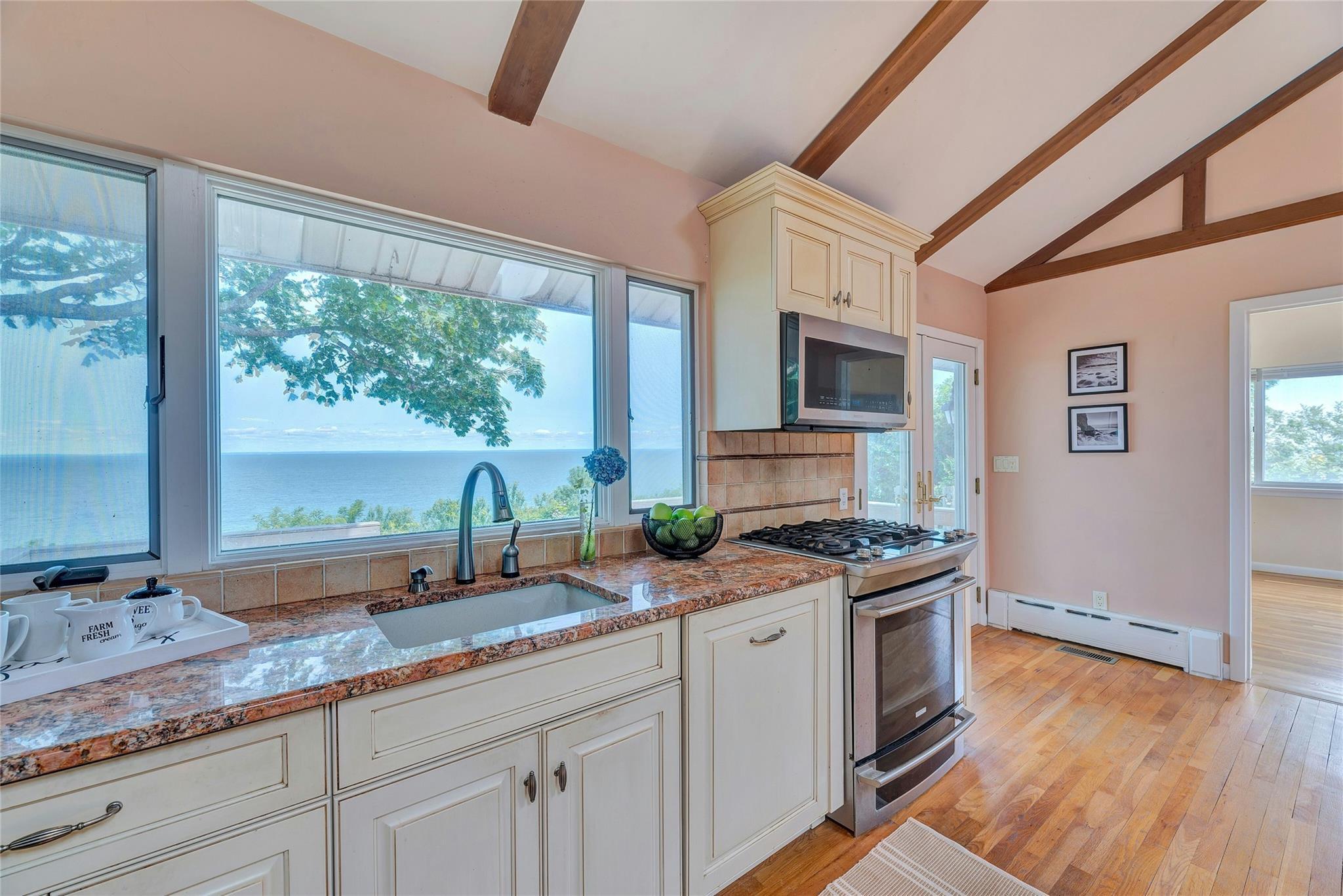 Single Family Crows Nest  Suffolk County, NY 11901, MLS-833269-5