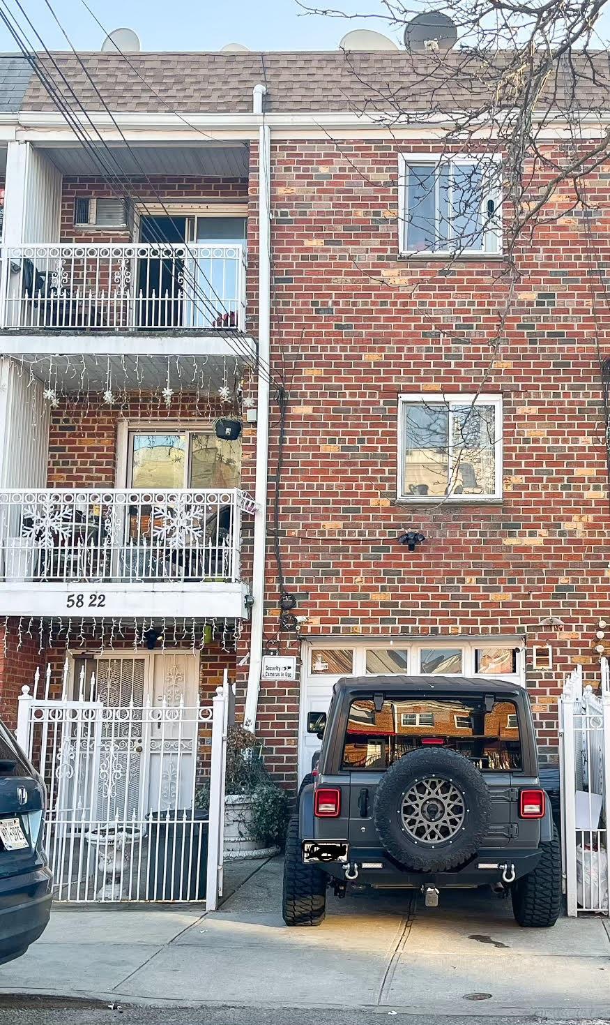 Single Family Van Cleef  Queens, NY 11368, MLS-833280-6