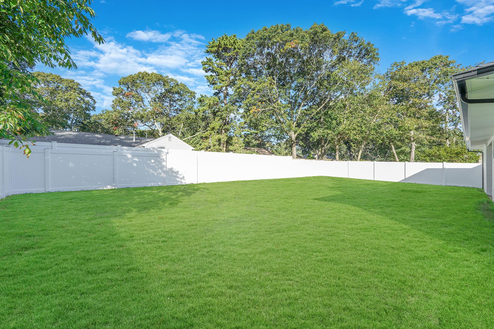 Single Family Royal  Suffolk County, NY 11901, MLS-833310-13