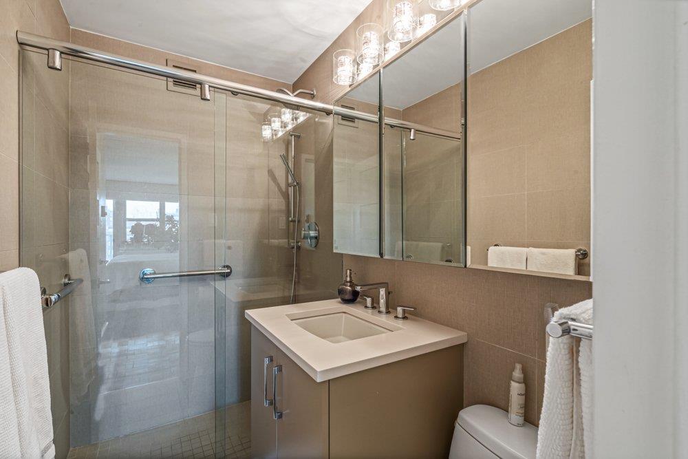 Coop 215  Queens, NY 11360, MLS-833313-23