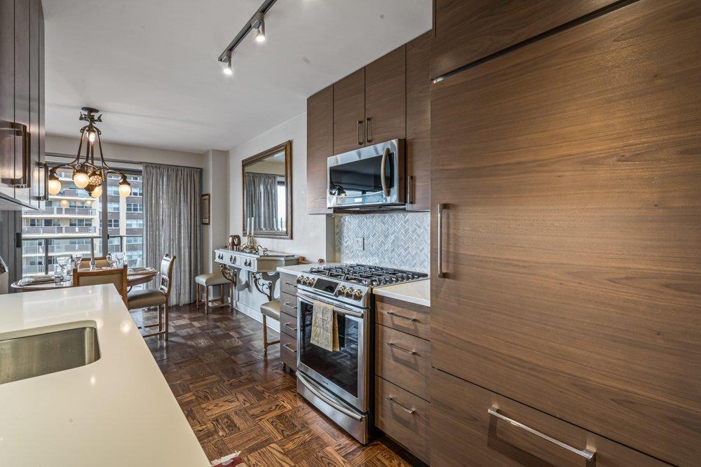 Coop 215  Queens, NY 11360, MLS-833313-3