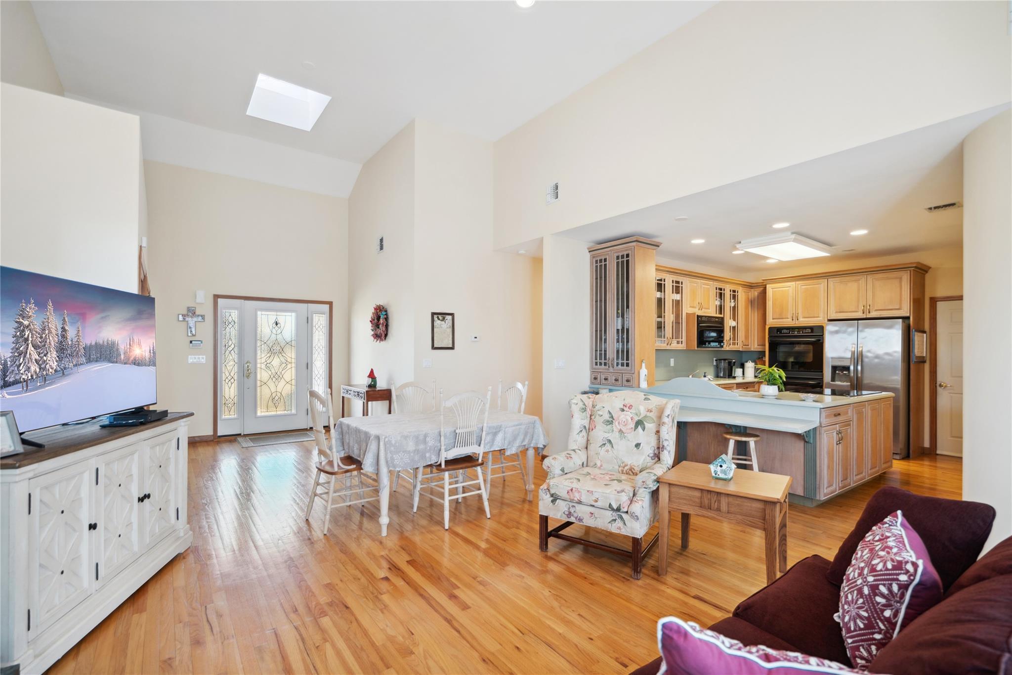 Single Family Marina  Suffolk County, NY 11772, MLS-833348-35