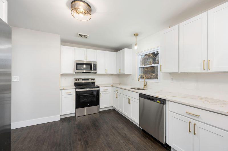 Single Family Whiteford  Dutchess County, NY 12569, MLS-833373-5