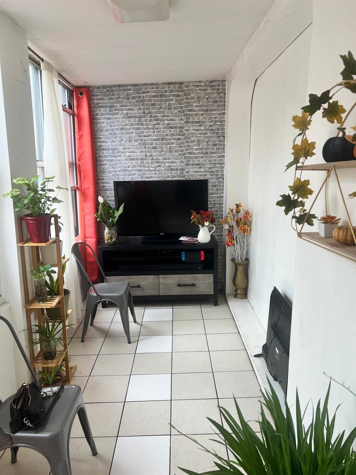 Single Family Melville  Bronx, NY 10460, MLS-833388-2