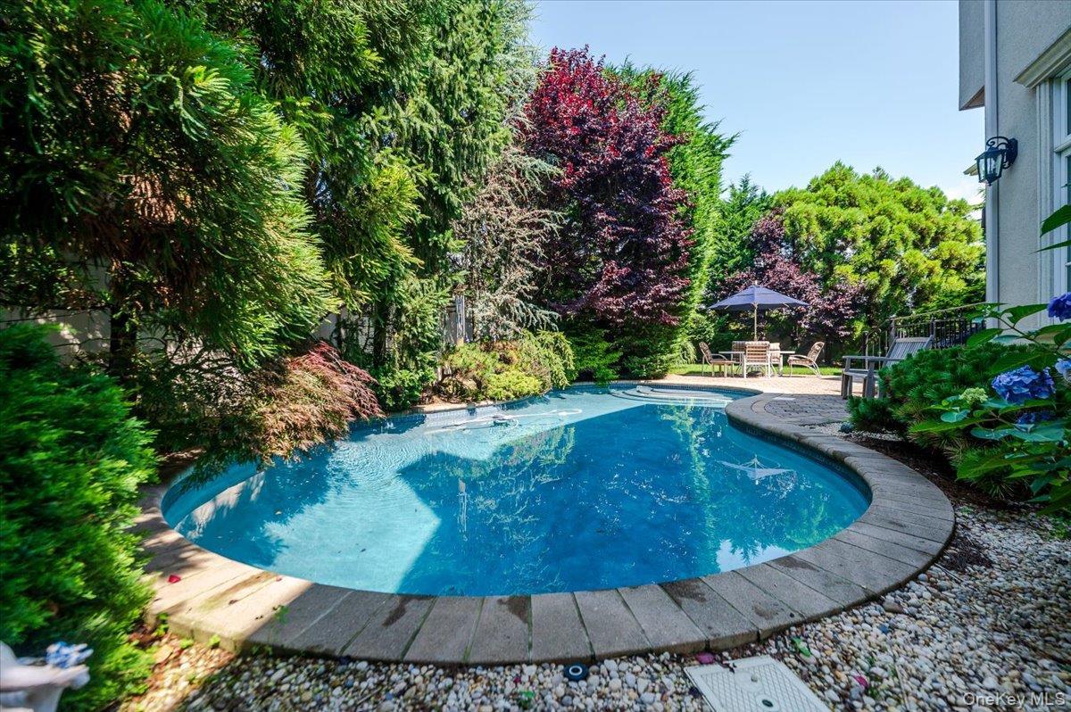 Single Family Ithaca  Nassau County, NY 11509, MLS-833405-38