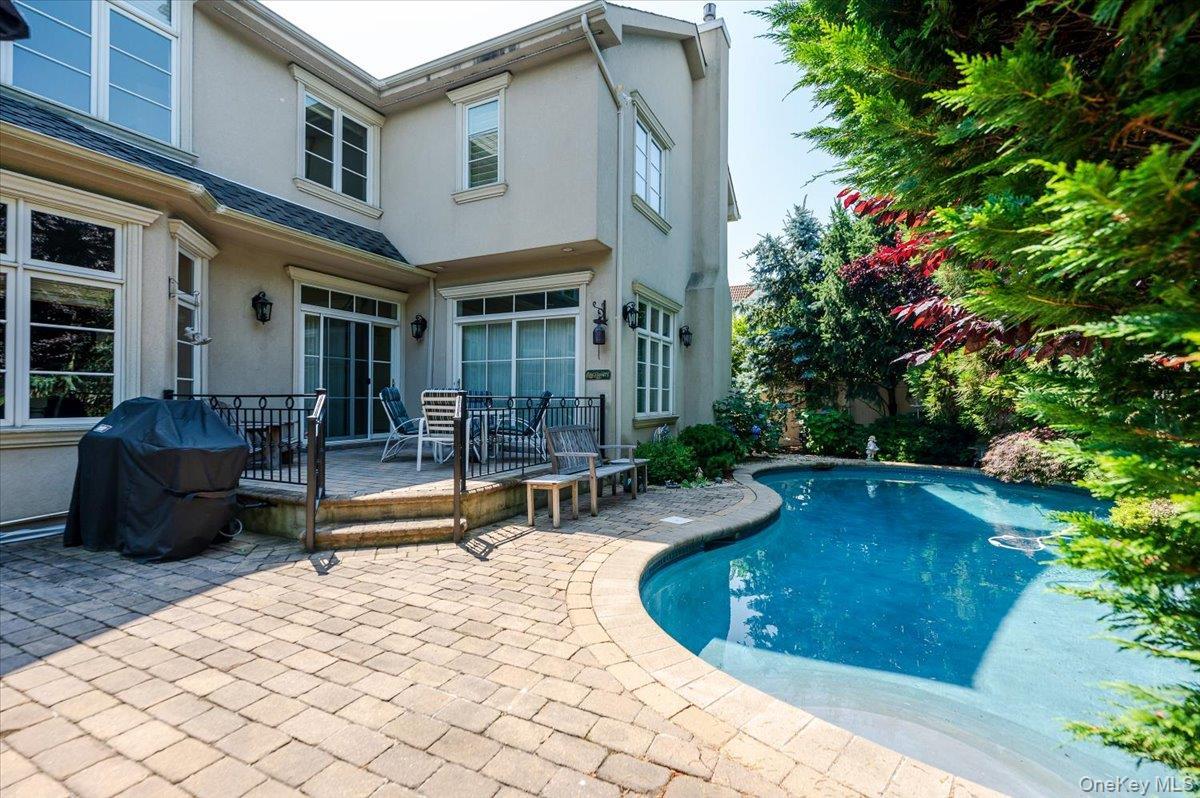 Single Family Ithaca  Nassau County, NY 11509, MLS-833405-40