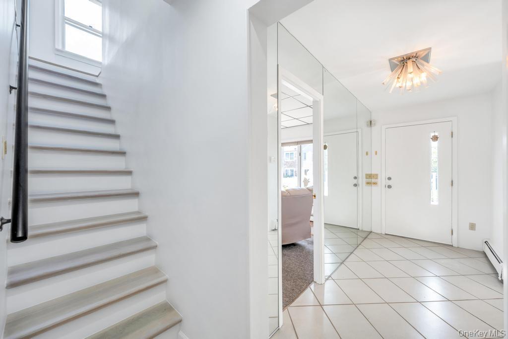 Single Family Northern  Nassau County, NY 11803, MLS-833461-10