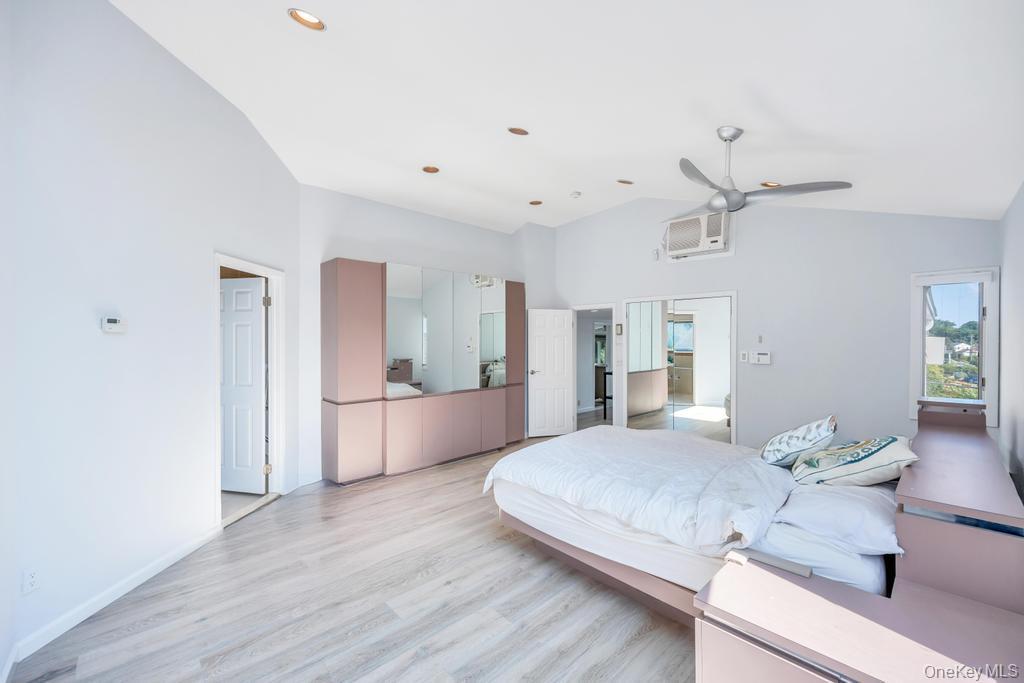 Single Family Northern  Nassau County, NY 11803, MLS-833461-14