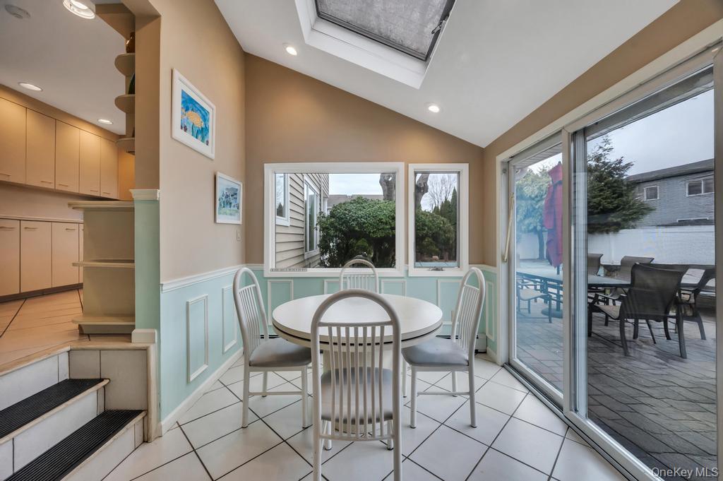 Single Family Northern  Nassau County, NY 11803, MLS-833461-7